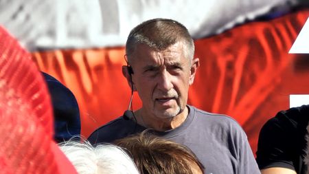 Babiš ztratil zábrany a nepokrytě štve voliče proti Ukrajincům