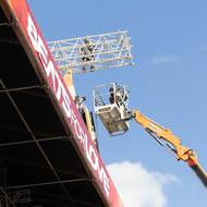 Nad hlavní scénou bude umístěno festivalové logo.