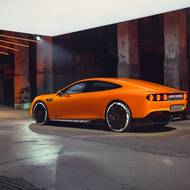 Design vozu navazuje na koncept One-Eleven a kombinuje důraz na aerodynamiku s funkčností.