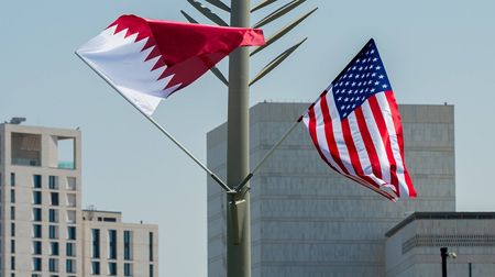 Nevycházejte ven, vyzvala Američany v Kataru ambasáda. Íránci hrozí zabitím 50 tisíc vojáků USA