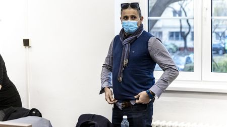 Řvala jsem bolestí. Falešný plastický chirurg prováděl v Bratislavě operaci prsou bez anestezie