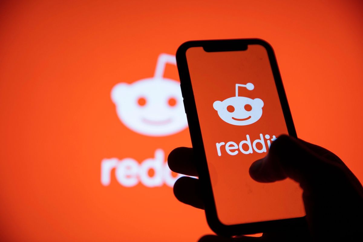 Dvě dekády Redditu: z komunitní sítě až na burzu 