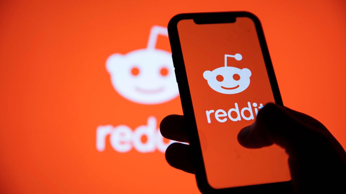 Dvě dekády Redditu: z komunitní sítě až na burzu