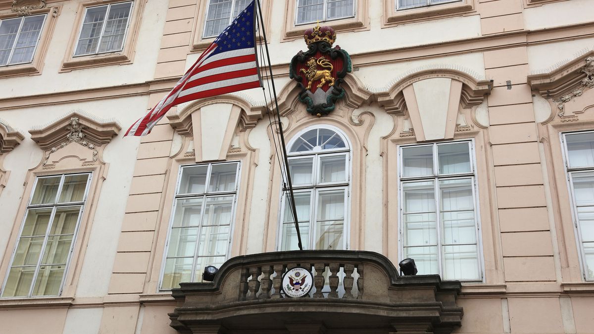 Ambasáda USA v Praze přivítala nového šéfa, než dorazí velvyslanec