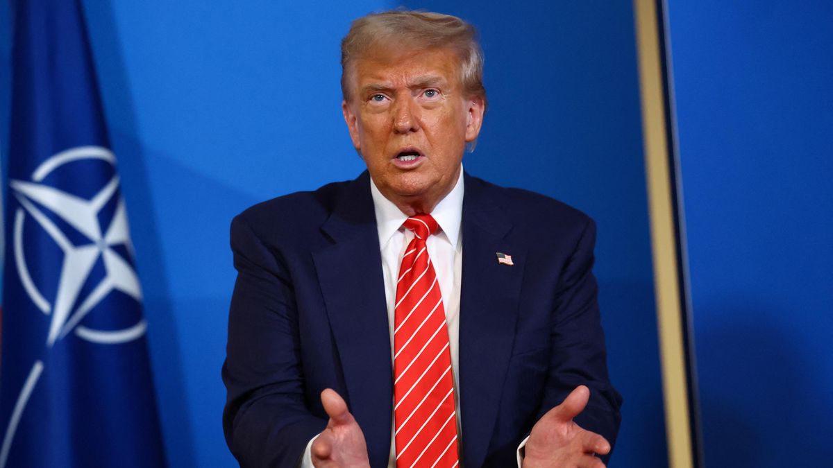 Trumpovo podivné přirovnání: Údery proti jadernému programu připodobnil k použití atomovek