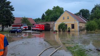 Bouřky zasáhly Jindřichohradecko, ve Slavonicích se rozvodnil potok a vytopil stavení