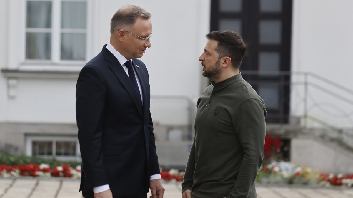 Zelenskyj udělil Dudovi Řád svobody