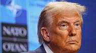 Pane prezidente, neustupujte. Trumpův oblíbený bulvár vyzval k vyzbrojení Ukrajiny