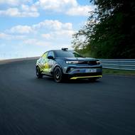 Soutěžní verze už se představila i v ostrých závodech.