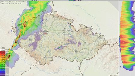 Do Česka vstoupily první bouřky