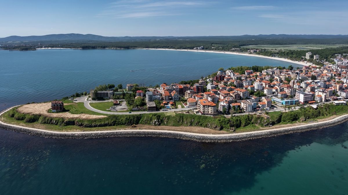 V bulharském hotelu našli tělo české turistky. Zadrželi dalšího Čecha