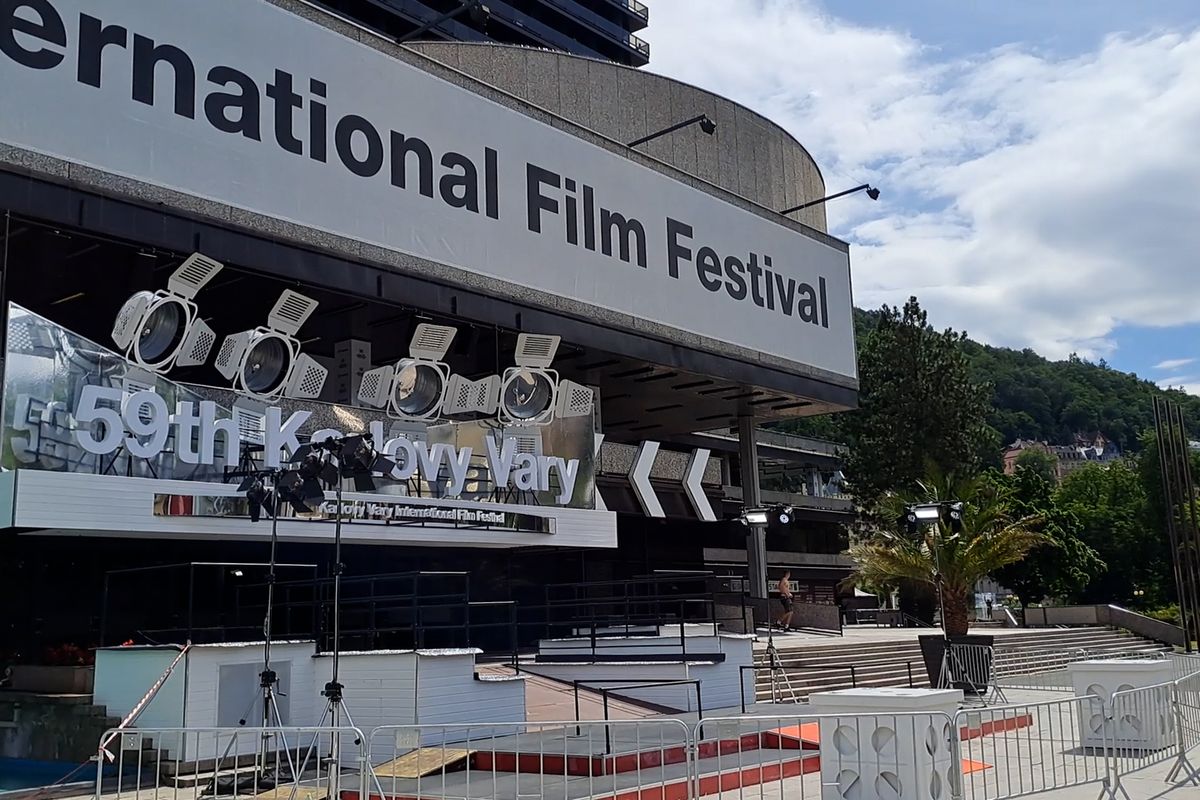 Příprava festivalu ve Varech bez větších zádrhelů. Červený koberec bude o víkendu