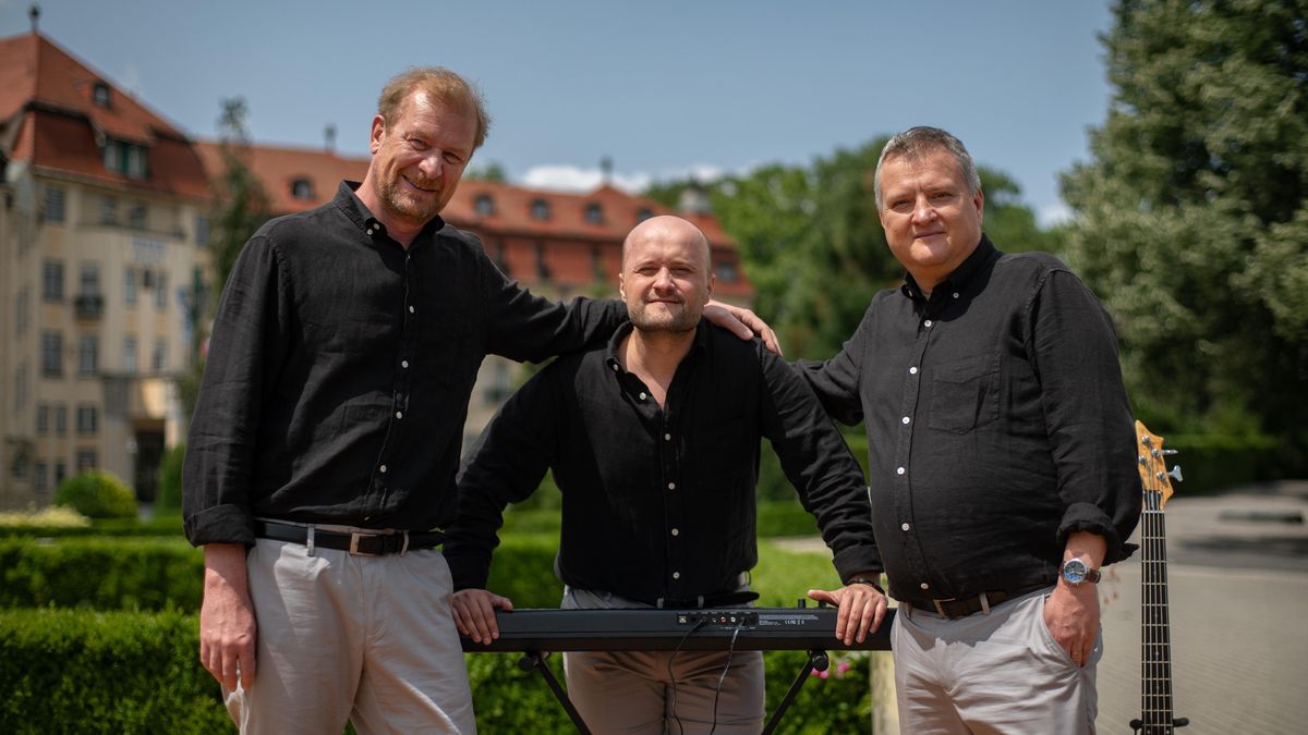 RECENZE: Šviháci nenabízejí víc než reklamu na známé lázně