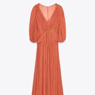 Midi šaty s výstřihem do „v“ a tříčtvrtečními rukávy, Zara, 2299 Kč