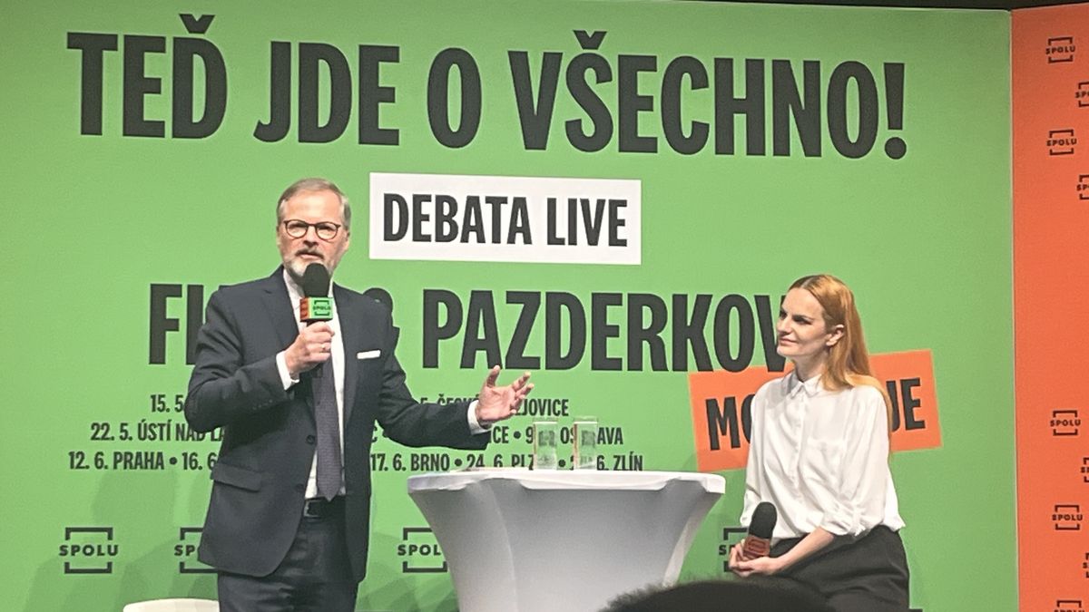 Běžte s izraelskou propagandou někam, slyšel Fiala při debatě s voliči v Praze