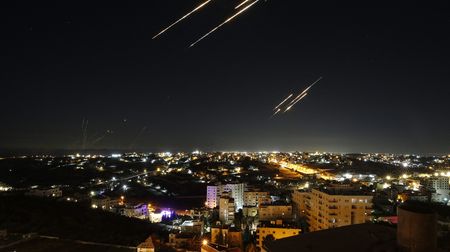 Izraelské letectvo opět zaútočilo na Teherán, Írán vyslal další rakety