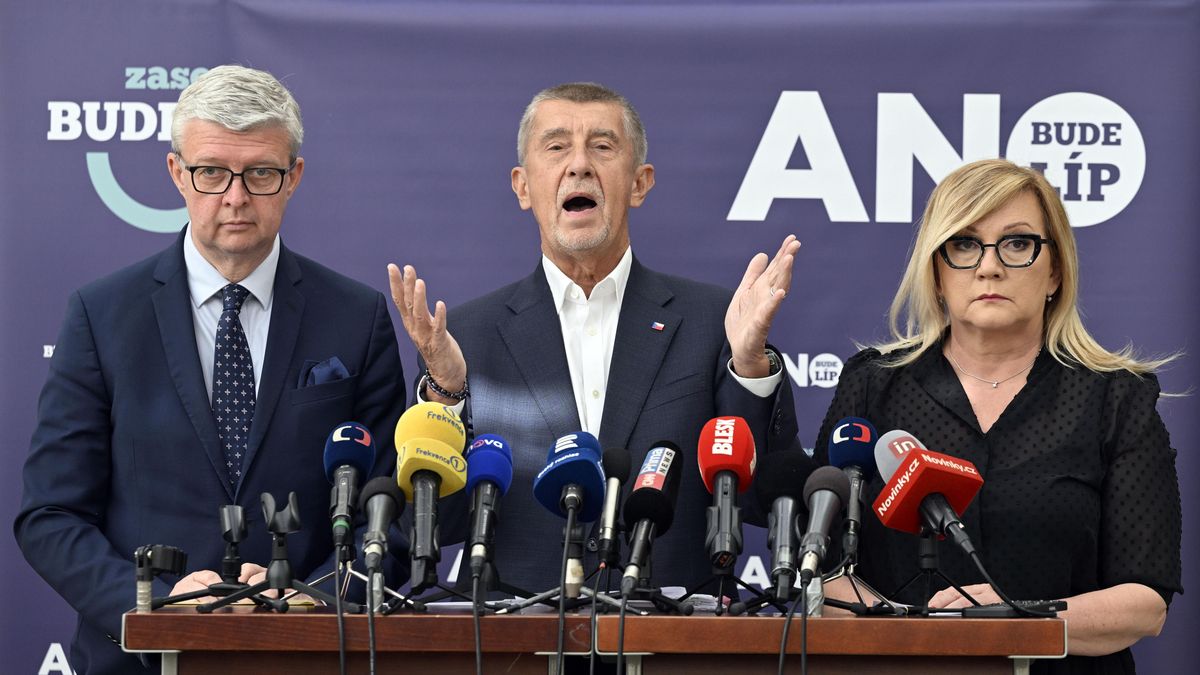 Korespondenční volbu už ANO rušit nechce. Počká, jak volby dopadnou