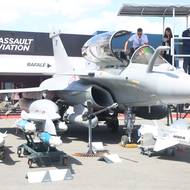 Francouzský Dassault Rafale s výzbrojí