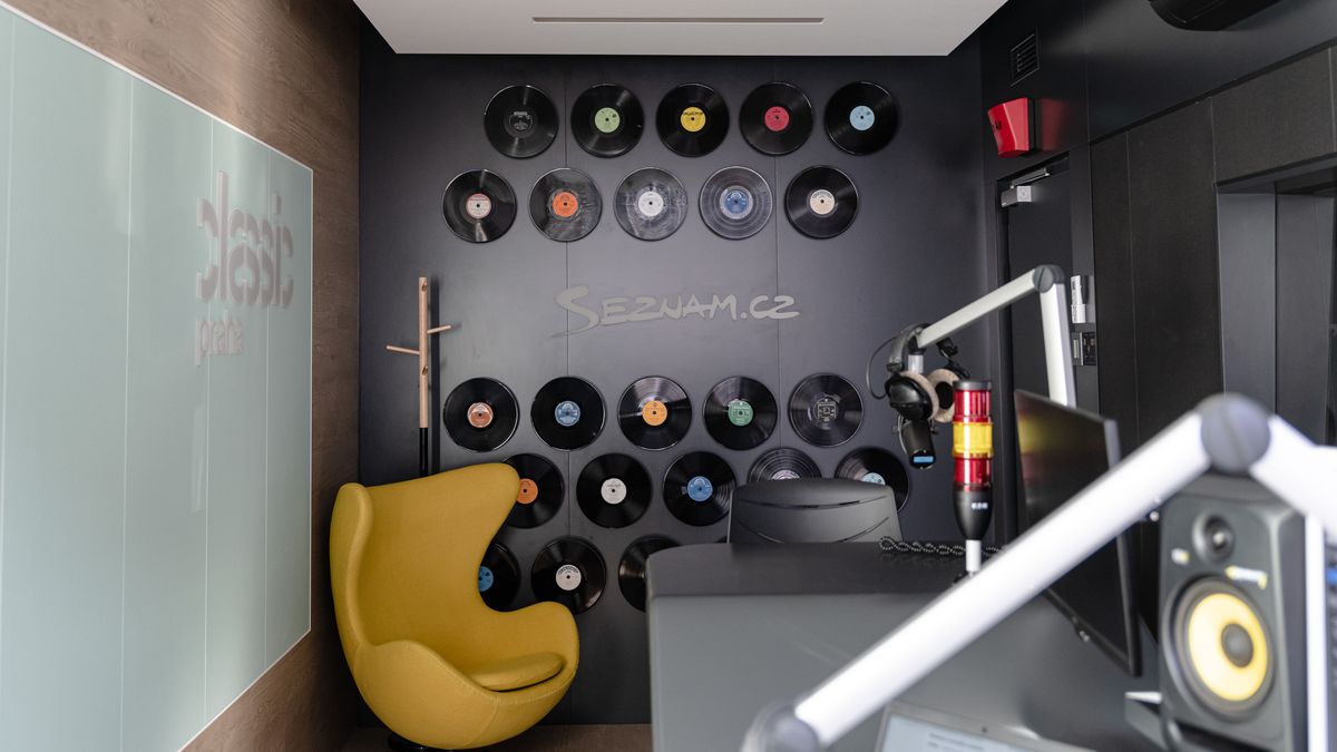 Rádia Expres FM a Classic Praha navyšují pokrytí v DAB