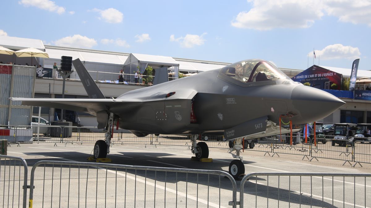 Americké letectvo omezuje nákup F-35