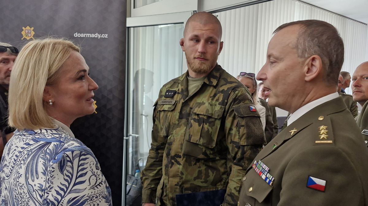 Armáda chce být víc přitažlivá, otevřela v Liberci velké rekrutační centrum
