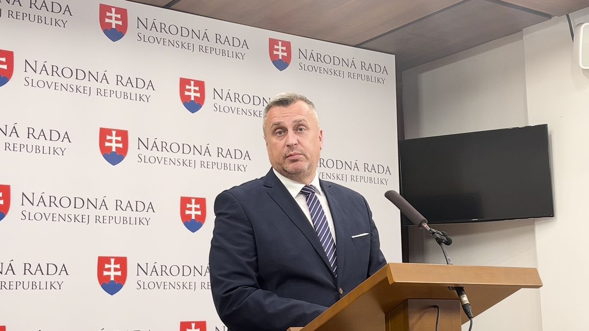 Slovenský parlament čekají ústavní změny: Danko chce chránit národní zájmy a omezit vliv EU