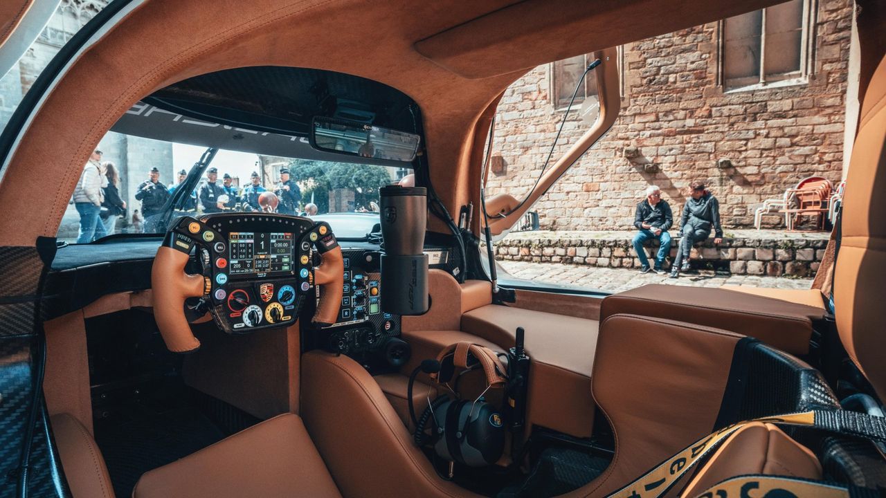 Porsche postavilo speciál z Le Mans na značky, závoďák s držákem na kávu jsme prohlédli zblízka | Stream