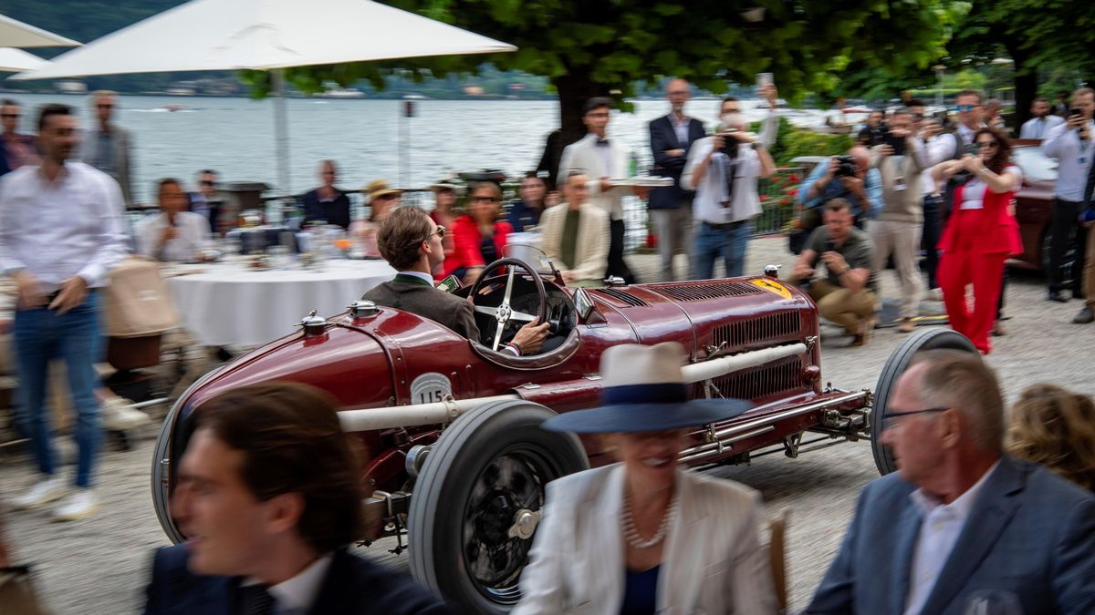 Nejdražší auta světa se sjela u jezera Como. Přehlídku vyhrála Alfa Romeo se slavnou historií