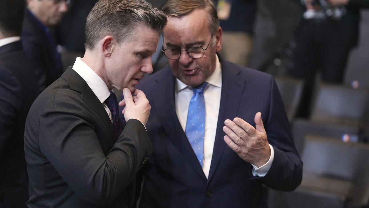 Země NATO řeší závazky. Švédský ministr podpořil pět procent HDP na obranu do roku 2030