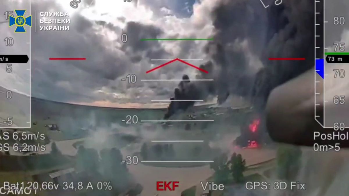 Trójský kůň v novém, měli bychom se od Ukrajiny učit, míní admirál NATO o operaci Pavučina