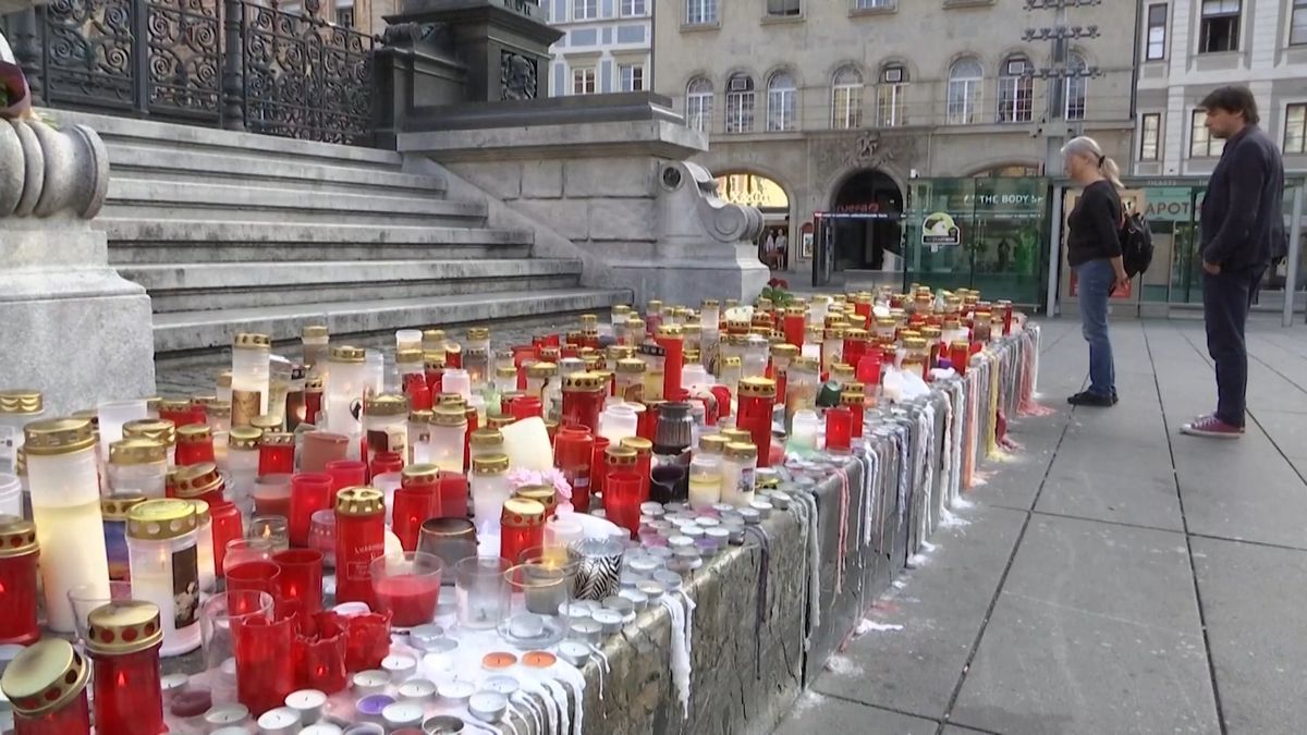 Dopis na rozloučenou. Policie prohledala dům střelce ze Štýrského Hradce