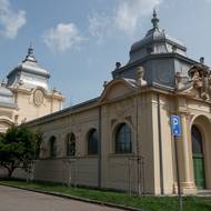 Lapidárium na výstavišti v Bubenči je zvenku opravené, rekonstrukce interiéru budovu ještě čeká.