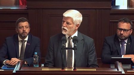 Prezident Pavel ve Sněmovně: Bitcoinová kauza je velký průšvih