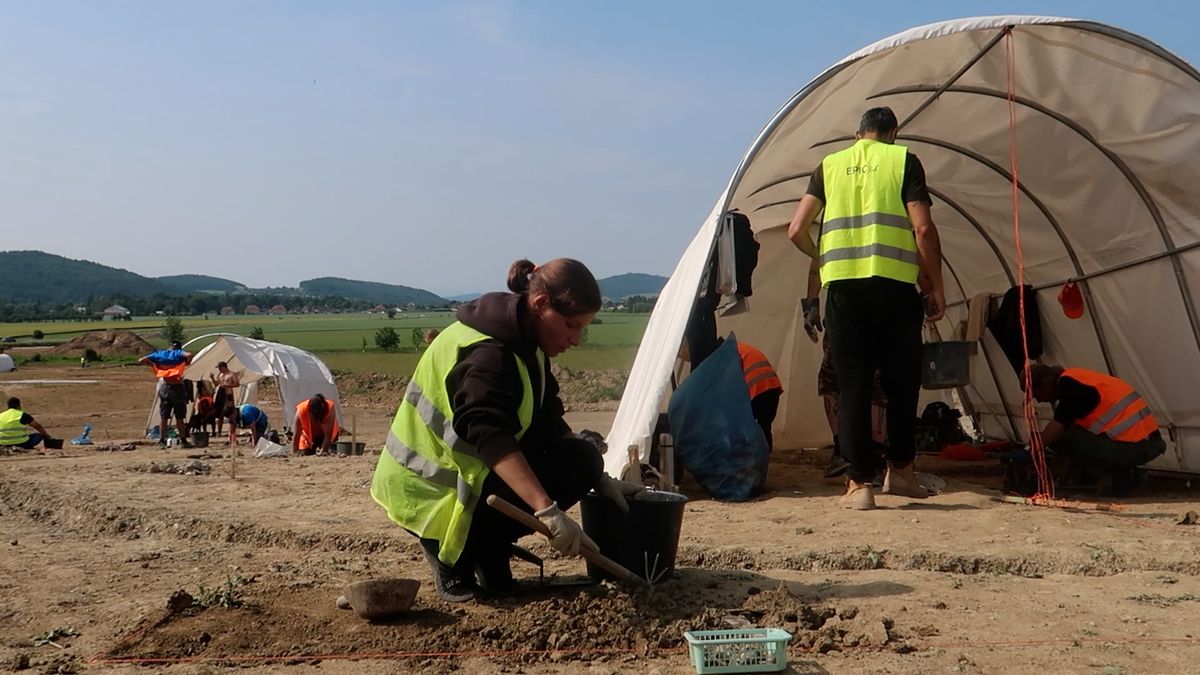 Stavba obchvatu Přeštic na Plzeňsku se kvůli archeologickým nálezům zřejmě opozdí