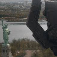 Galactus (Ralph Ineson) si chce smlsnout na Zemi. Dokáží ho hrdinové zastavit?