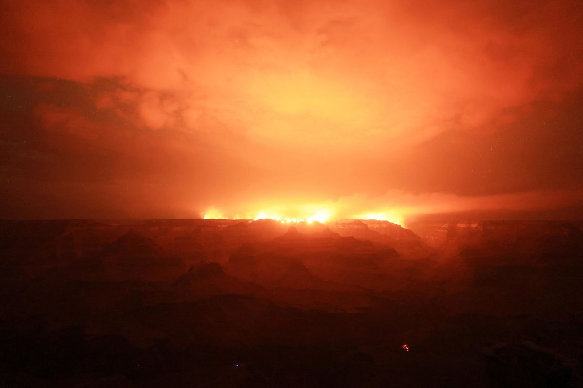 FOTO: Grand Canyon zahalil oblak kouře po rozsáhlých požárech