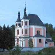 Kostel Stará voda u Libavé je přístupný i ve vojenském újezdu a zažívá své znovuzrození.