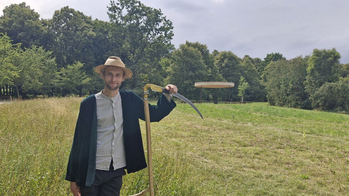 Pohřbení do mělkého hrobu nebo tělo zkompostovat? V Česku zatím nelze