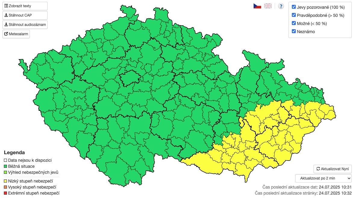Moravu zasáhnou silné bouřky, varují meteorologové