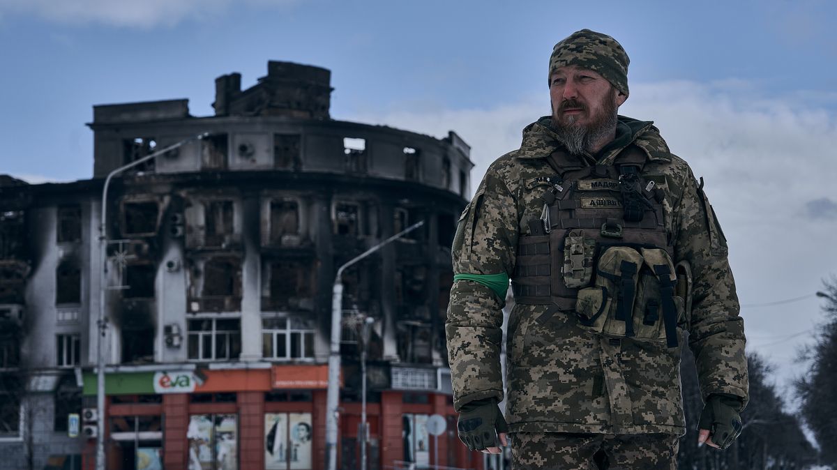Pár vojáků s drony vám zničí základny jako Pearl Harbor, varuje ukrajinský expert