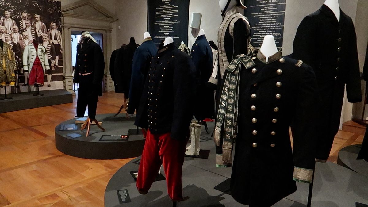V uniformě lokaje. Zámek v Horšovském Týně láká na ojedinělou výstavu