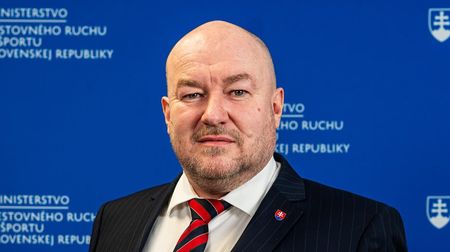 Slovenští politici se hádali, proč Češi nejezdí na Slovensko