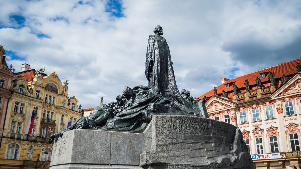 Jan Hus: Nezlomný reformátor, jehož učení otřáslo Evropou