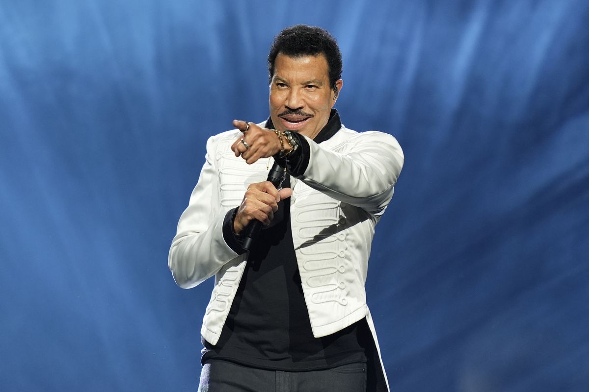 Lionel Richie připomněl sílu zlatých osmdesátek