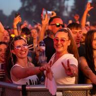 Návštěvníci festivalu Beats for Love