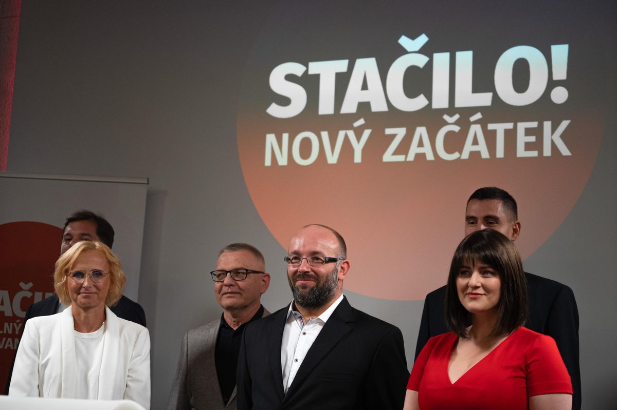 Stačilo! chce zpět socialismus i znárodňování