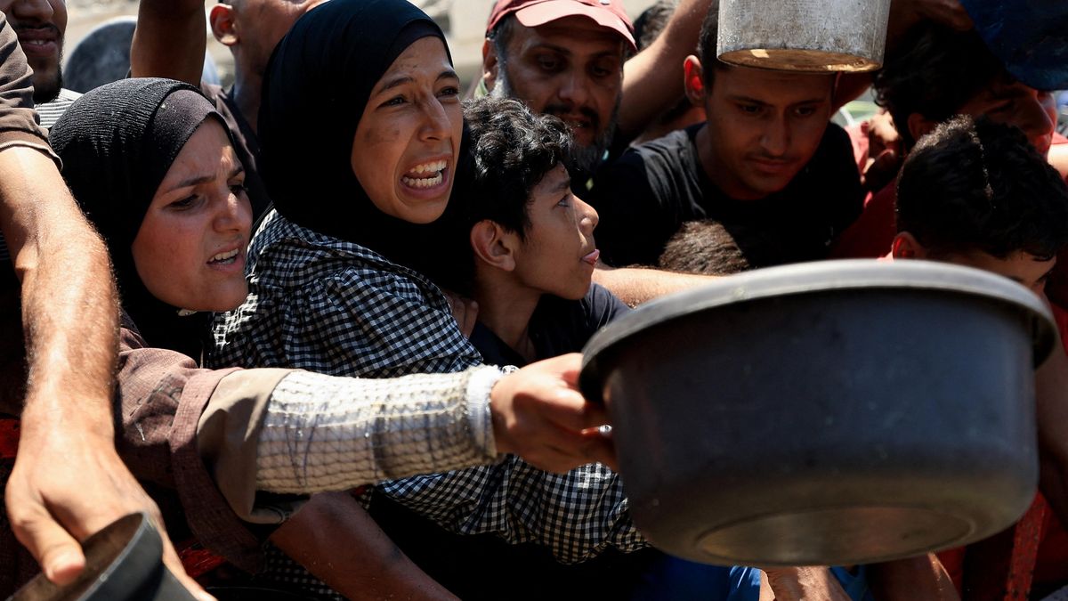 Francie, Británie a Německo vyzvaly Izrael k ukončení humanitární katastrofy v Gaze