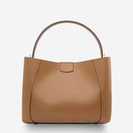 Kabelka z hladké kůže Aurora Camel, Loro Oro, 3999 Kč