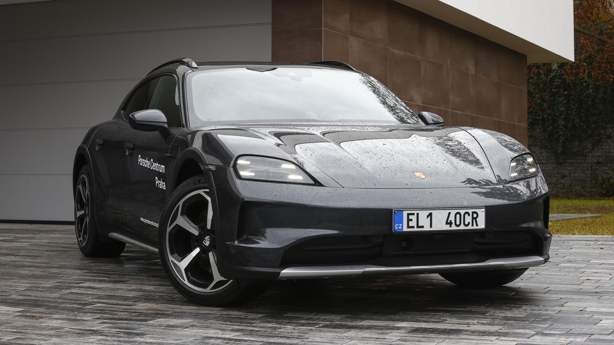 Stále špičkový elektromobil. Test modernizovaného Porsche Taycan Cross Turismo