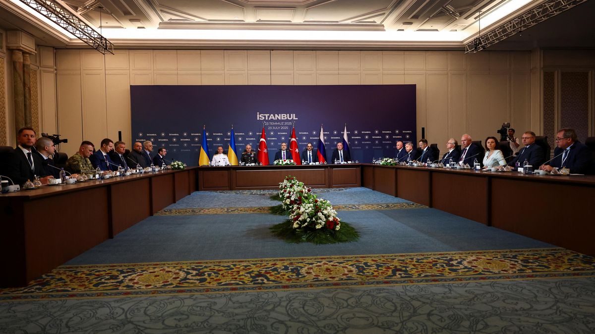 Rusko-ukrajinská jednání v Istanbulu skončila, strany se dohodly na výměně zajatých vojáků